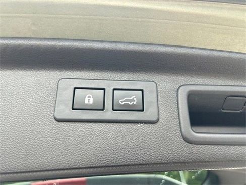 Used 2021 Subaru Forester Limited w/ Popular Package #3 image 16