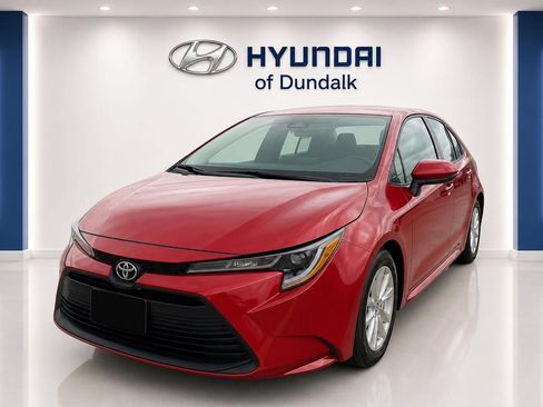 Used 2023 Toyota Corolla LE w/ LE Convenience Package FWD image 5