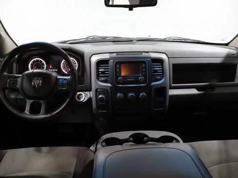 Used 2016 RAM 1500 Express AWD/4WD image 15