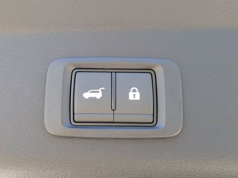New 2026 Mitsubishi Outlander SE FWD image 14