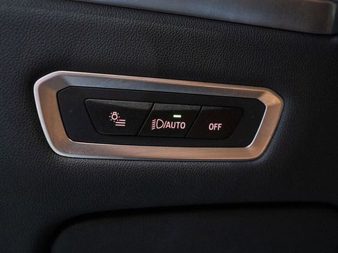 Used 2024 BMW X7 xDrive40i w/ Parking Assistance Package image 19