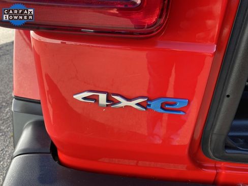 Used 2024 Jeep Wrangler Unlimited Sahara image 15