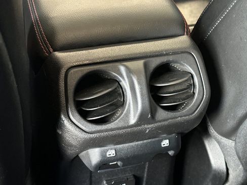 Used 2021 Jeep Wrangler Unlimited Rubicon w/ Uconnect 4C Nav & Sound Group AWD/4WD image 14