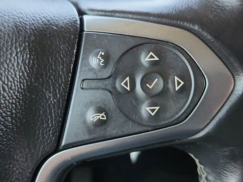 Used 2017 Chevrolet Silverado 2500 LT w/ LT Convenience Package image 16