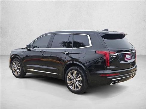 Used 2024 Cadillac XT6 Premium Luxury w/ Technology Package image 7