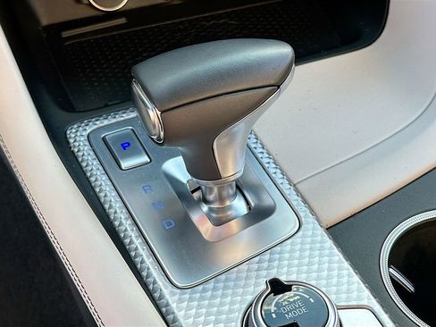 Used 2023 Genesis G70 3.3T w/ Sport Prestige Package image 17