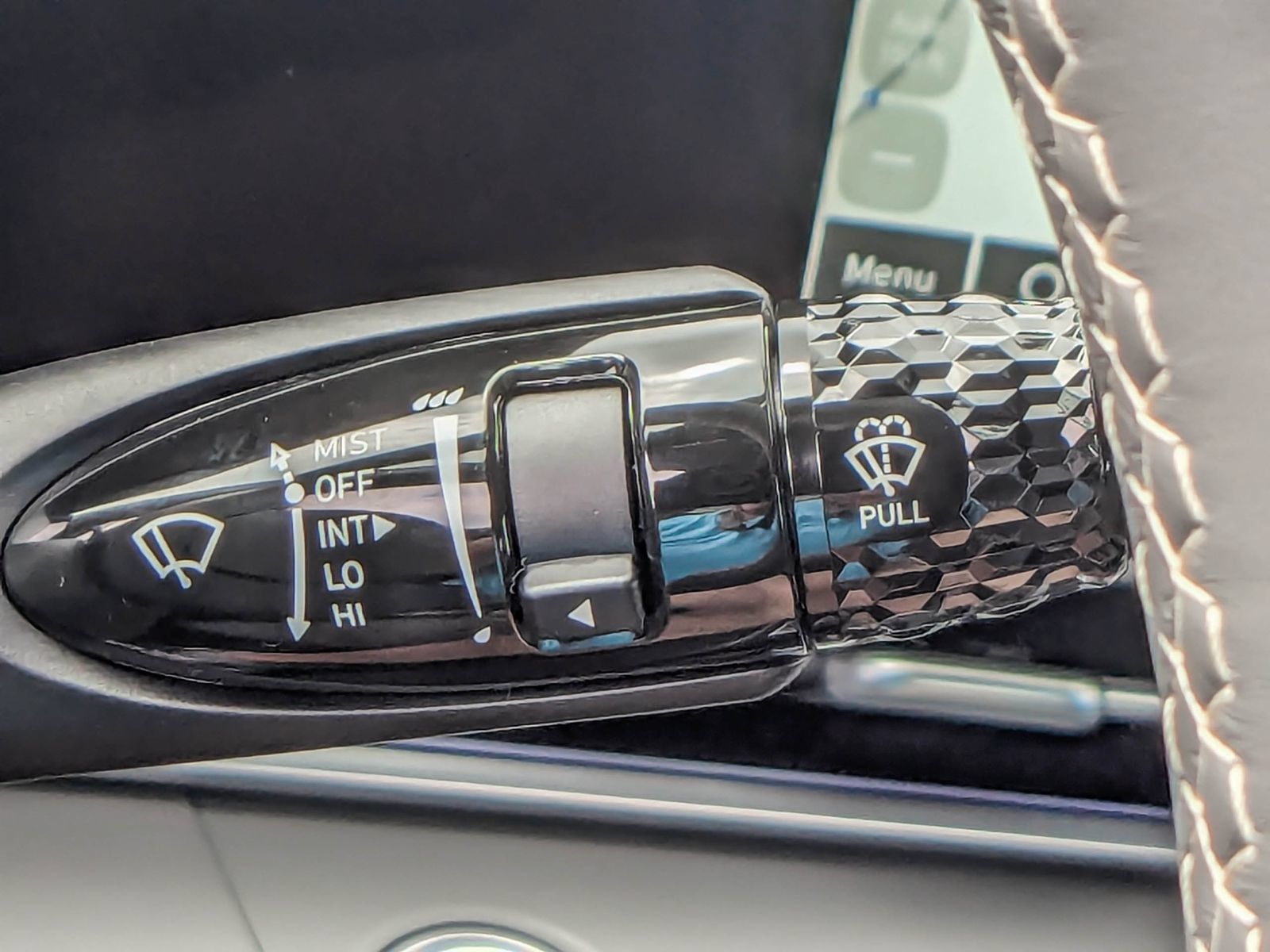 New 2025 Hyundai Elantra SEL FWD image 31