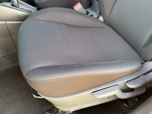 Used 2023 Nissan Kicks S image 31