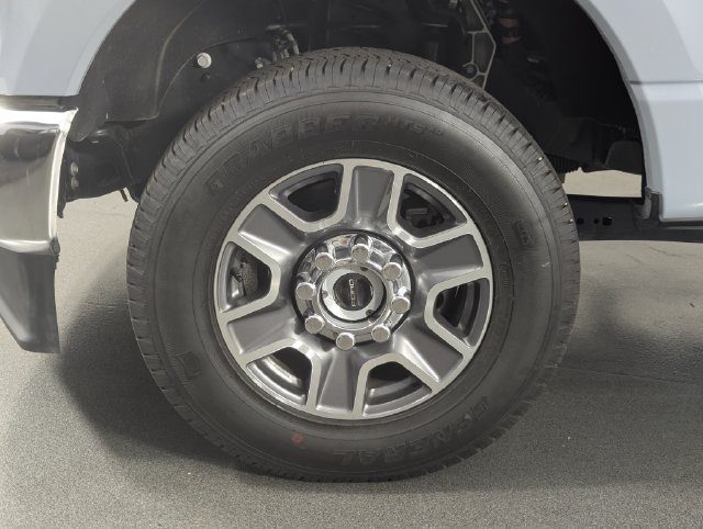 Used 2026 Ford F350 Lariat w/ Lariat Ultimate Package AWD/4WD image 10