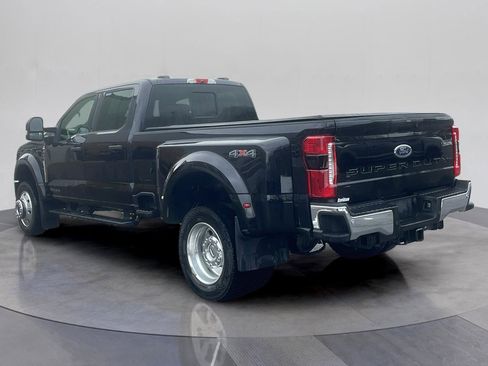 Certified 2025 Ford F450 XLT w/ 360-Degree Camera Package image 3