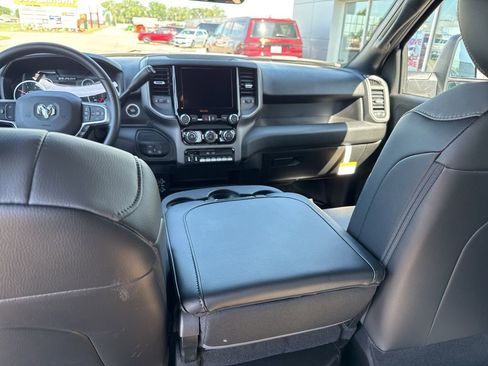 New 2025 RAM 5500 Tradesman AWD/4WD image 9