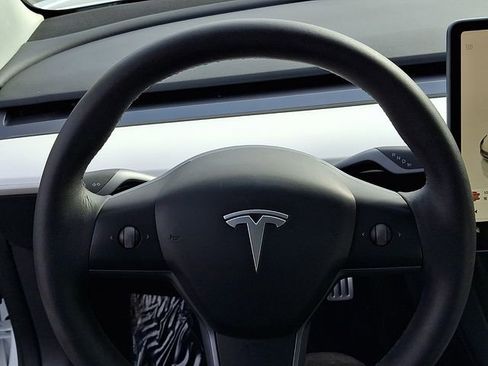 Used 2023 Tesla Model 3 Performance image 30