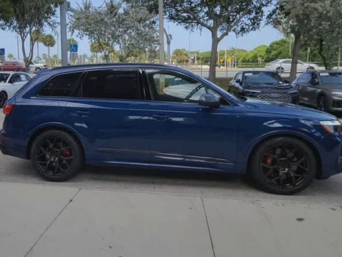New 2026 Audi SQ7 Prestige AWD/4WD image 9