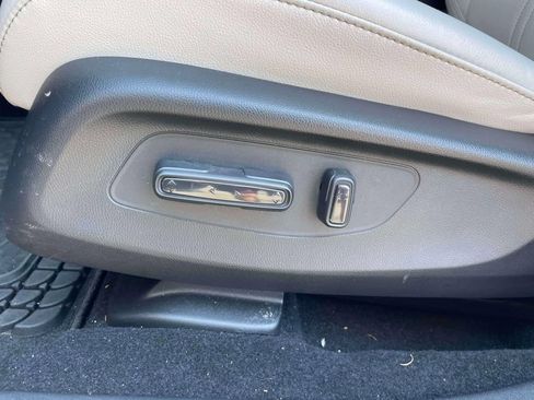 Used 2025 Honda HR-V EX-L image 19