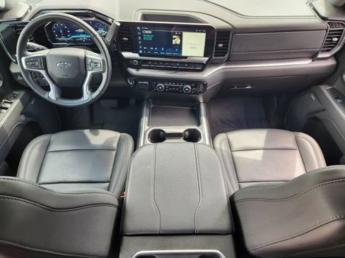Used 2025 Chevrolet Silverado 2500 LTZ w/ LTZ Plus Package AWD/4WD image 27