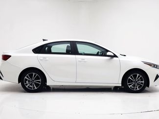 Used 2024 Kia Forte LXS video 2