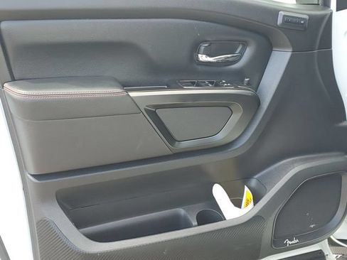 Used 2024 Nissan Titan PRO-4X w/ Pro-4x Convenience Package AWD/4WD image 28