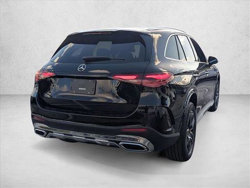 New 2026 Mercedes-Benz GLC 300 image 2