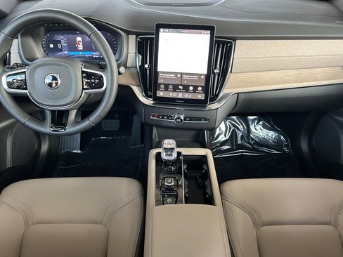 New 2026 Volvo XC90 B6 Plus image 11