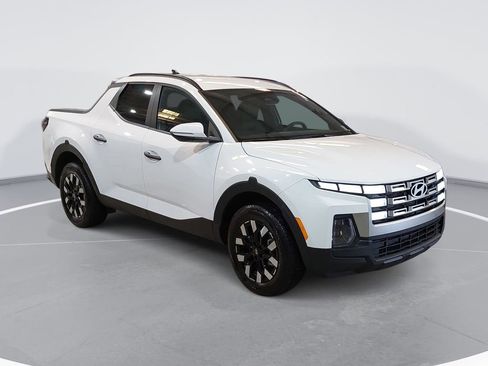 Certified 2025 Hyundai Santa Cruz SEL FWD image 3
