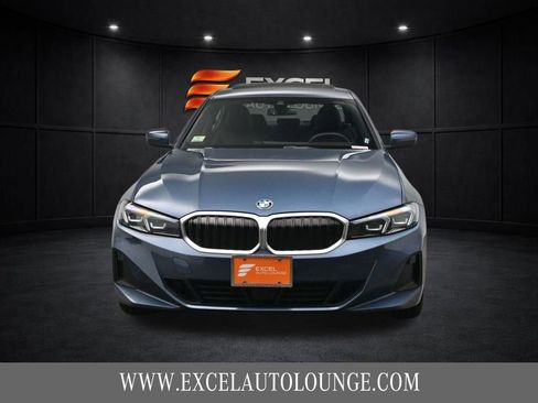 Used 2025 BMW 330i xDrive Sedan image 9