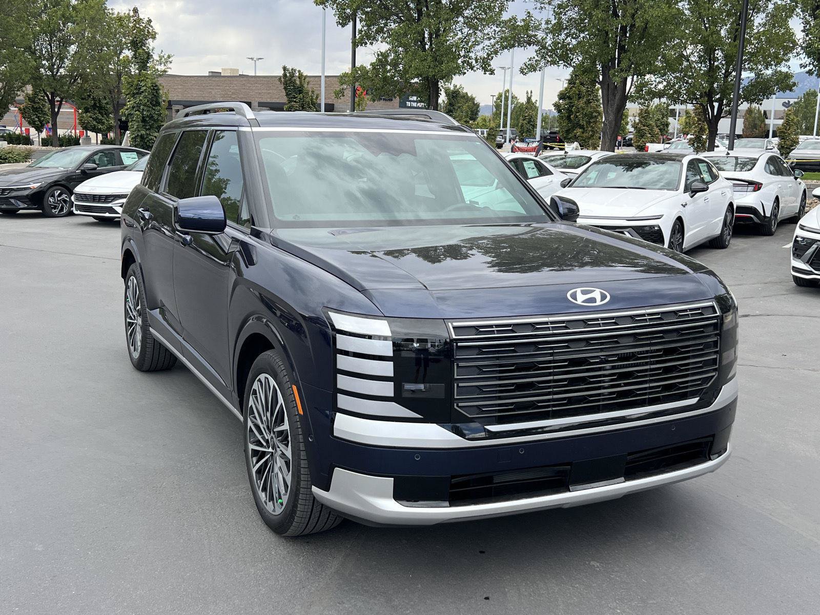 Certified 2026 Hyundai Palisade Calligraphy AWD/4WD image 15