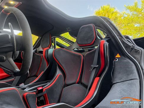Used 2021 McLaren 765LT RWD image 22