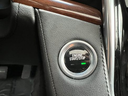 Used 2020 Cadillac Escalade ESV Luxury w/ Escalade Sport Edition image 46