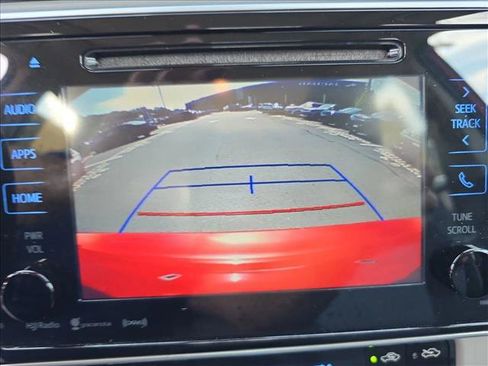 Used 2018 Toyota Corolla LE w/ LE Premium Package w/Moonroof FWD image 22