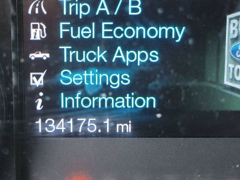Used 2016 Ford F250 Lariat w/ Lariat Ultimate Package AWD/4WD image 30