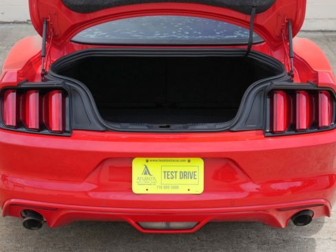 Used 2015 Ford Mustang Coupe w/ Equipment Group 051A RWD image 9