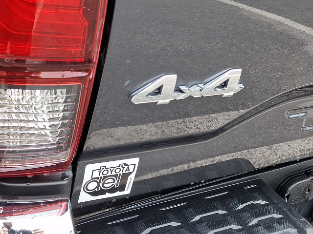 Certified 2023 Toyota Tacoma SR5 AWD/4WD image 30