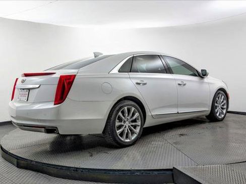 Used 2017 Cadillac XTS Luxury w/ Driver Awareness Package FWD image 8