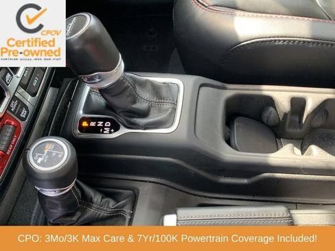 Used 2024 Jeep Gladiator Rubicon AWD/4WD image 38