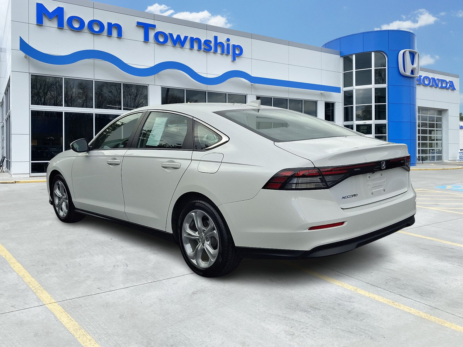 Used 2024 Honda Accord LX image 4