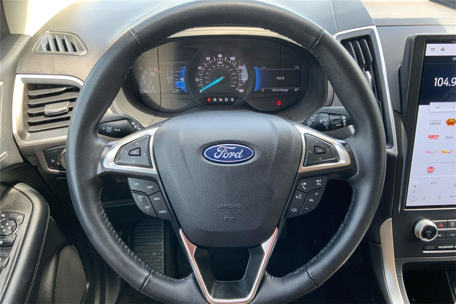 Used 2024 Ford Edge SEL AWD/4WD image 16
