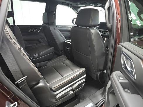 Used 2023 Chevrolet Tahoe High Country w/ Premium Package 2 image 18