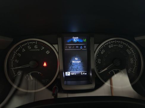 Used 2023 Toyota Tacoma Limited image 19