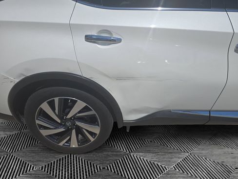 Used 2018 Nissan Murano Platinum image 16