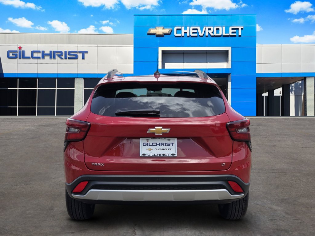New 2026 Chevrolet Trax LT w/ Driver Confidence Package FWD image 7