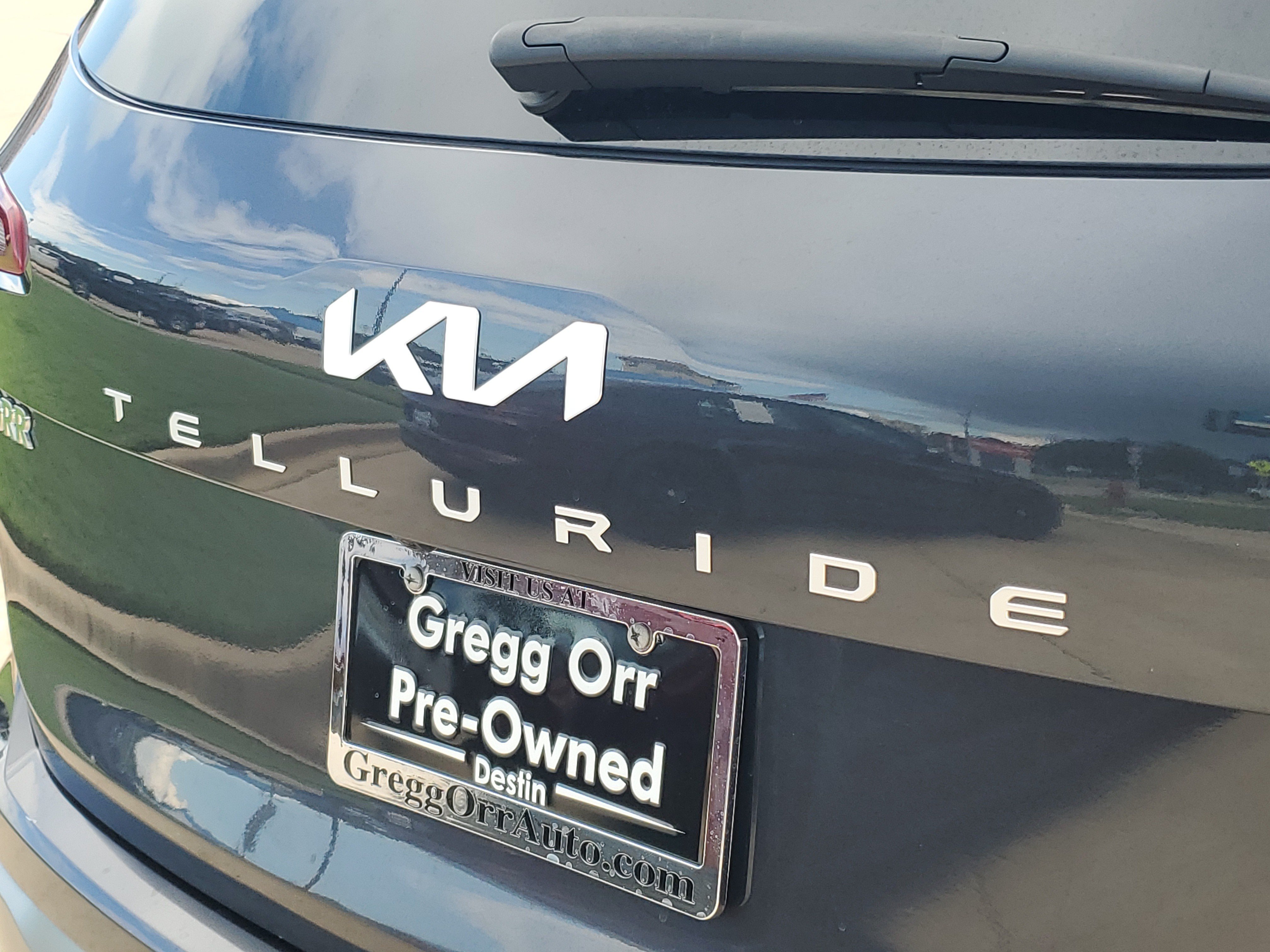 Used 2025 Kia Telluride S AWD/4WD image 35