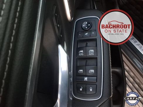 Used 2021 RAM 1500 Laramie w/ Night Edition image 17