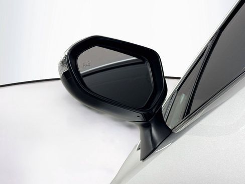 Certified 2026 Toyota Corolla SE FWD image 5