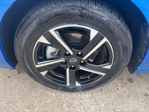 Used 2025 Nissan Sentra SV image 28