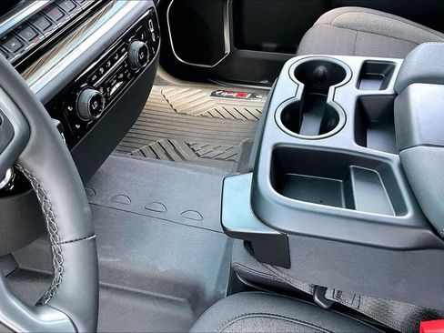 New 2026 Chevrolet Silverado 1500 RST AWD/4WD image 8