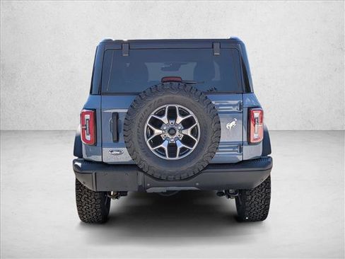 New 2025 Ford Bronco Badlands image 8