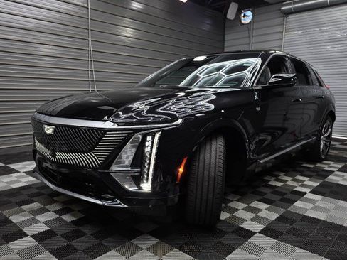 Used 2024 Cadillac Lyriq Luxury RWD image 45