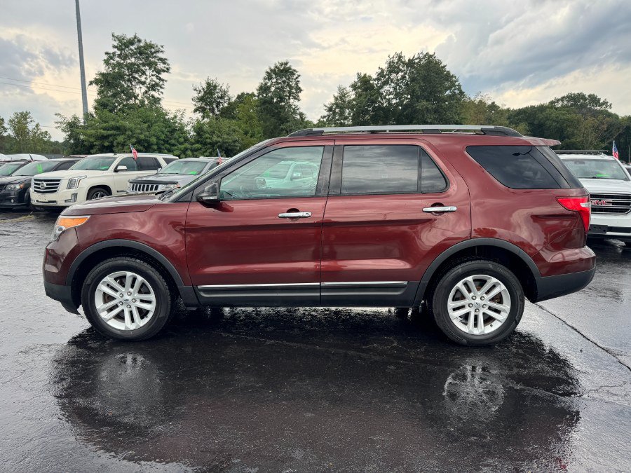 Used 2015 Ford Explorer XLT w/ Equipment Group 202A AWD/4WD image 13