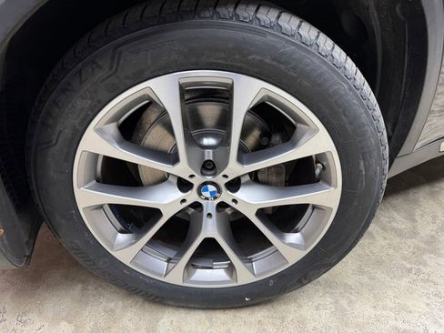 Used 2023 BMW X5 xDrive40i w/ Premium Package image 29