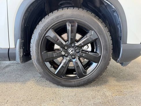 Used 2023 Honda Pilot Elite image 26